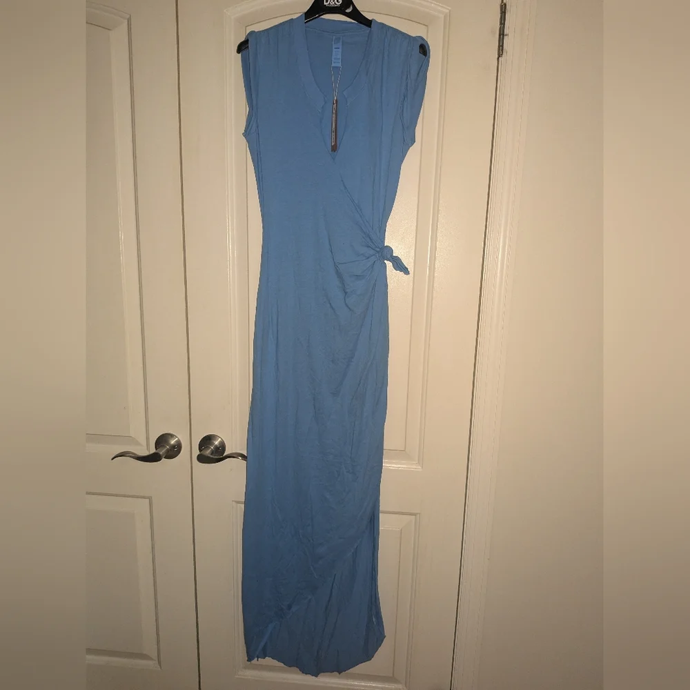 S1. NWT SKIMS COTTON COVER UPS HIGH SLIT T-SHIRT WRAP DRESS IN TIDE